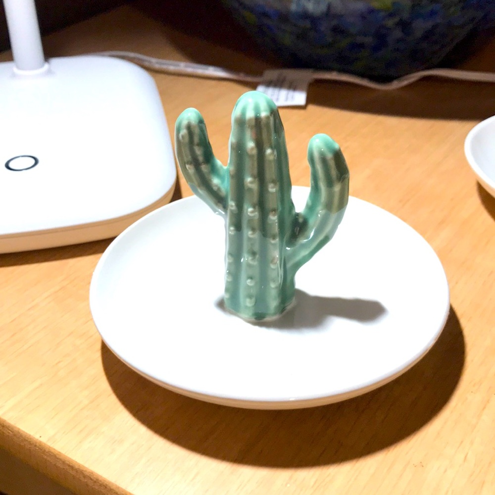 Trinket tray jewelry holder